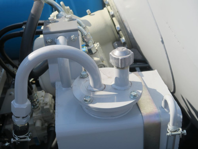 いすゞ フォワード 中型 ミキサー車 2PG-FRR90S4(100944) 19枚目