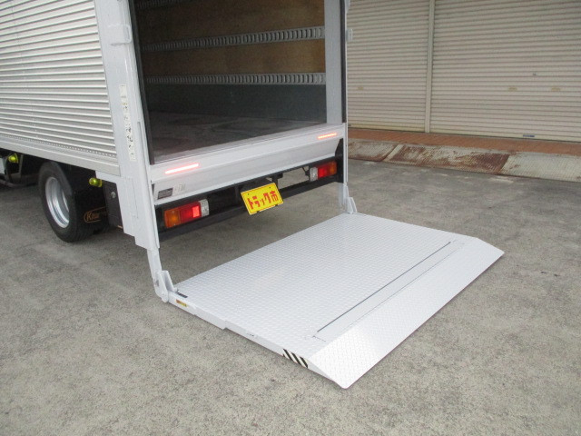 日野 デュトロ 小型 バン TKG-XZU645M(100953) 9枚目