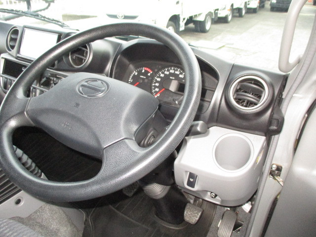 日野 デュトロ 小型 バン TKG-XZU645M(100953) 20枚目