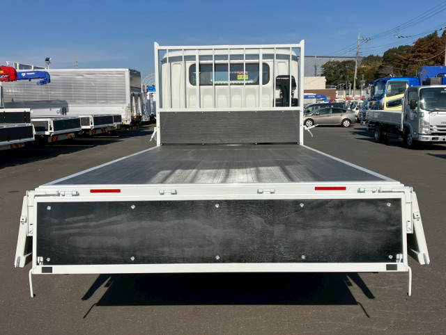 三菱ふそう キャンター 小型 Wキャブ 2RG-FEB50(100968) 9枚目