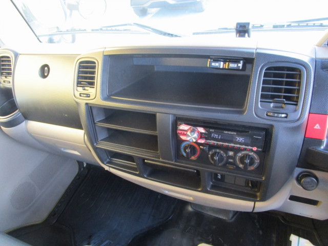 日産自動車 アトラス 小型 平ボディ CBF-SQ2F24(100974) 20枚目