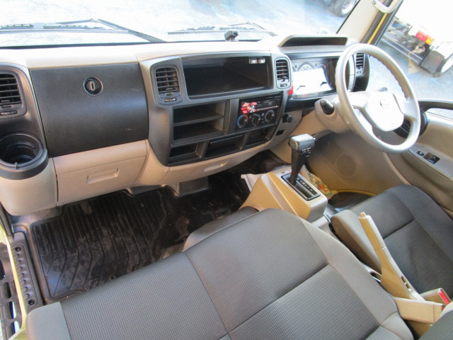 日産自動車 アトラス 小型 平ボディ CBF-SQ2F24(100974) 25枚目