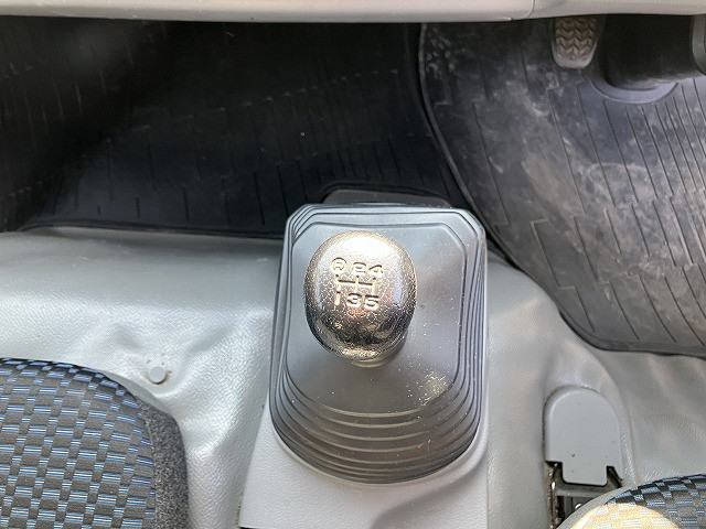 日野 デュトロ 小型 バン 2KG-XZU775M(100975) 41枚目