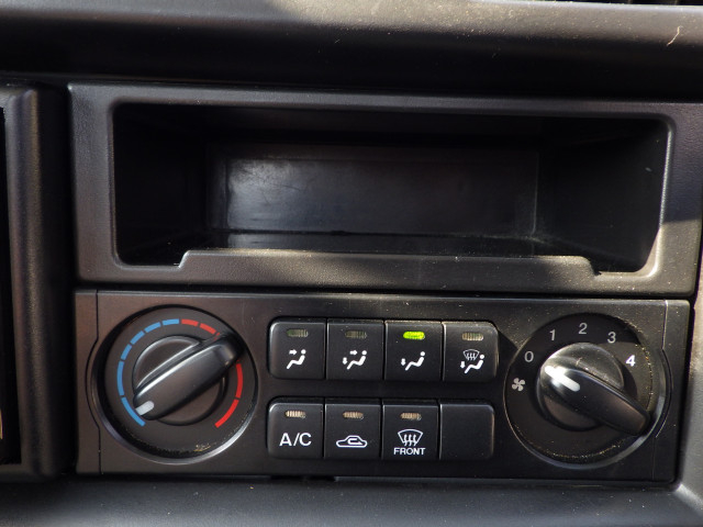 マツダ ボンゴ 小型 平ボディ DBF-SLP2T(100978) 10枚目