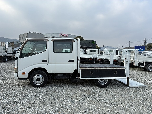 日野 デュトロ 小型 Wキャブ ABG-TRU300M(100981) 11枚目