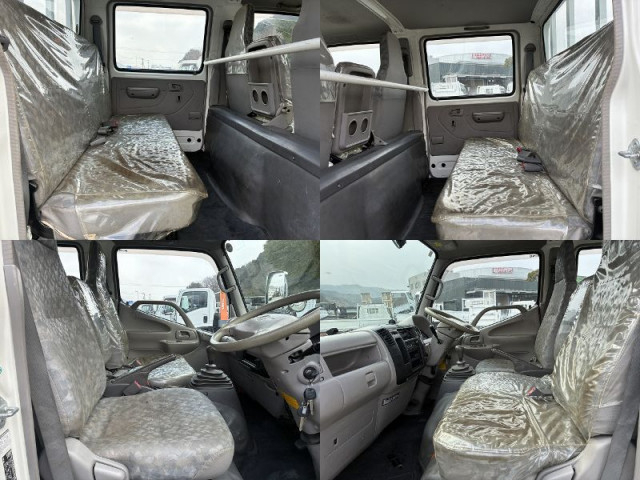 日野 デュトロ 小型 Wキャブ ABG-TRU300M(100981) 18枚目