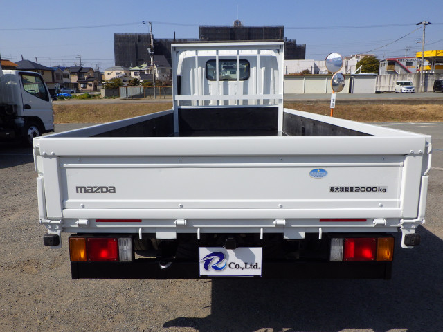 マツダ タイタン 小型 平ボディ TKG-LLR85AR(100985) 5枚目