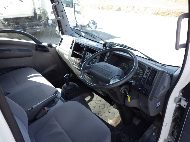 マツダ タイタン 小型 平ボディ TKG-LLR85AR(100985) 6枚目