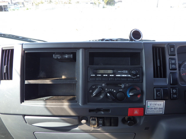 マツダ タイタン 小型 平ボディ TKG-LLR85AR(100985) 9枚目