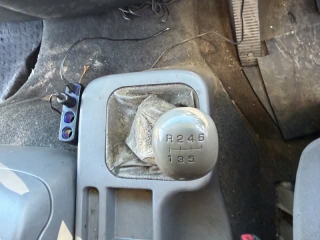 三菱ふそう ファイター 増トン 平ボディ（クレーン付） LKG-FK65FZ(100987) 35枚目