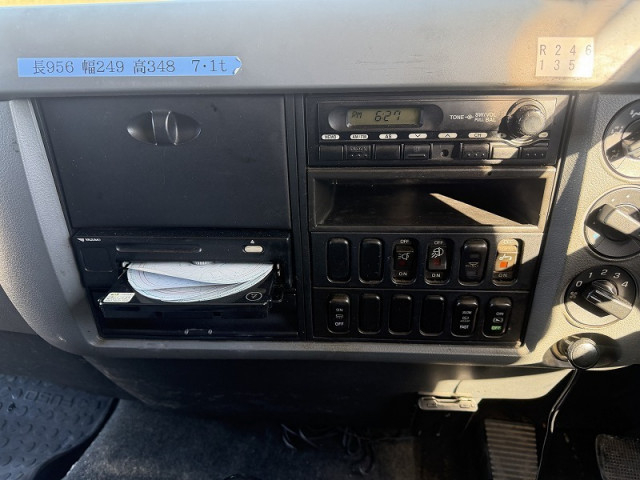 三菱ふそう ファイター 増トン 平ボディ（クレーン付） LKG-FK65FZ(100987) 36枚目