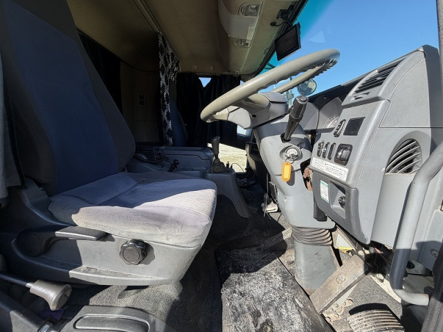 三菱ふそう ファイター 増トン 平ボディ（クレーン付） LKG-FK65FZ(100987) 40枚目