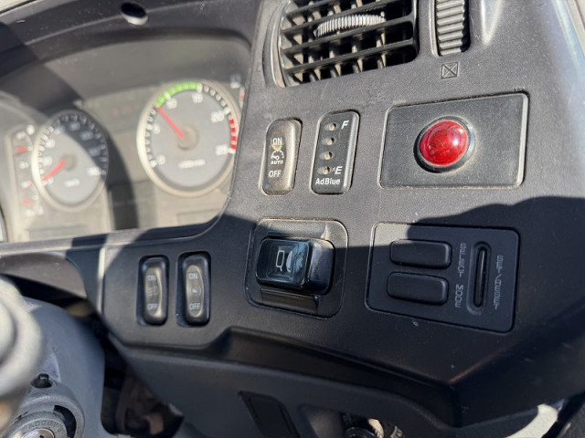 三菱ふそう スーパーグレート 大型 平ボディ（クレーン付） BDG-FU54JZ(100990) 33枚目