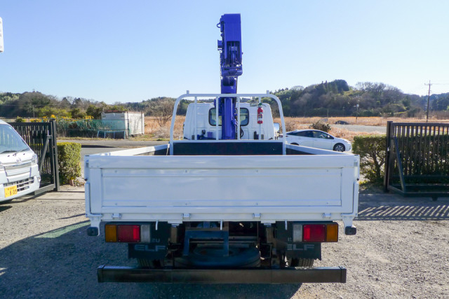 いすゞ エルフ 小型 平ボディ（クレーン付） BKG-NKR85R(100992) 4枚目