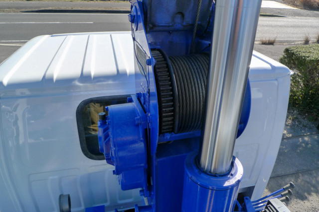 いすゞ エルフ 小型 平ボディ（クレーン付） BKG-NKR85R(100992) 20枚目