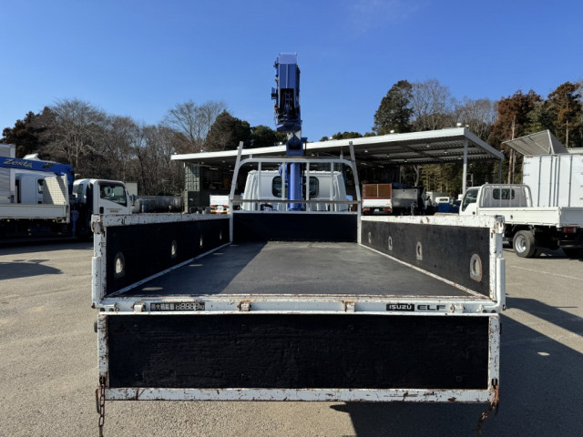 いすゞ エルフ 小型 平ボディ（クレーン付） BKG-NKR85AR(100993) 7枚目