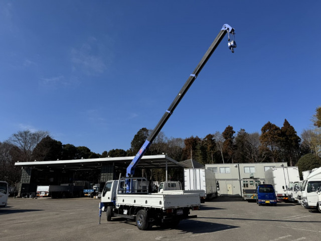 いすゞ エルフ 小型 平ボディ（クレーン付） BKG-NKR85AR(100993) 13枚目