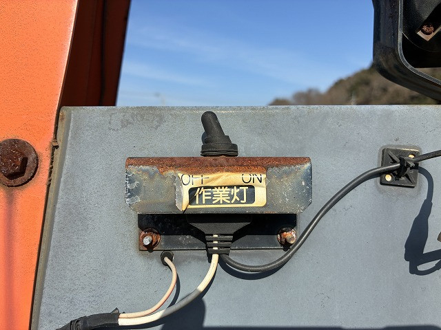 いすゞ エルフ 小型 キャリアカー BDG-NPR85AN(100994) 32枚目