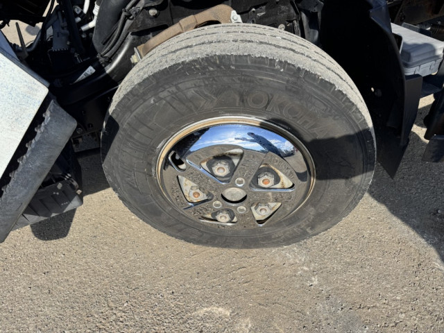 いすゞ エルフ 小型 平ボディ（クレーン付） BKG-NKR85AR(100993) 42枚目