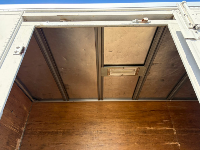 いすゞ エルフ 小型 バン BKG-NMR85AN(100996) 8枚目