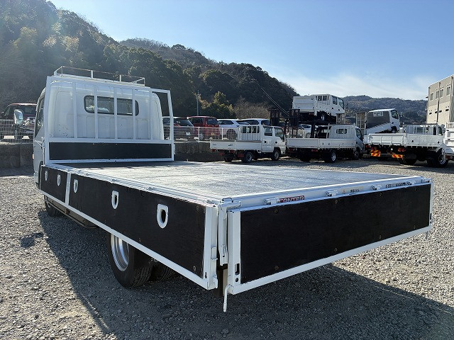 三菱ふそう キャンター 小型 平ボディ PDG-FE82D(101001) 13枚目