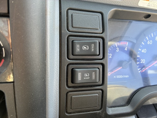 三菱ふそう キャンター 小型 平ボディ PDG-FE82D(101001) 32枚目