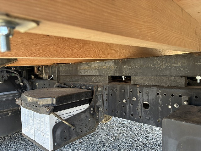 三菱ふそう キャンター 小型 平ボディ PDG-FE82D(101001) 44枚目