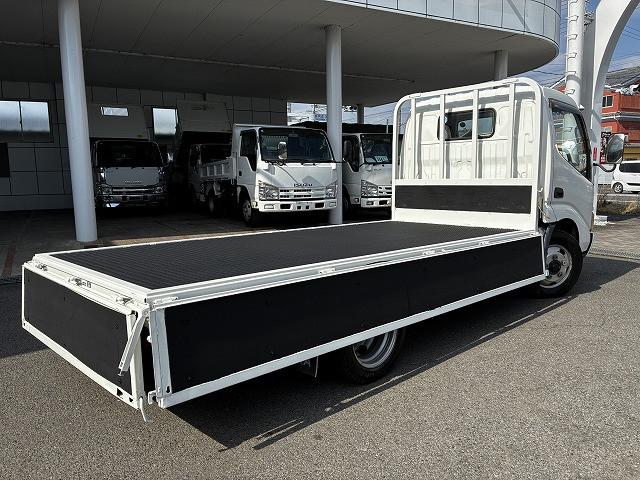 トヨタ ダイナ 小型 平ボディ PB-XZU336(101002) 15枚目