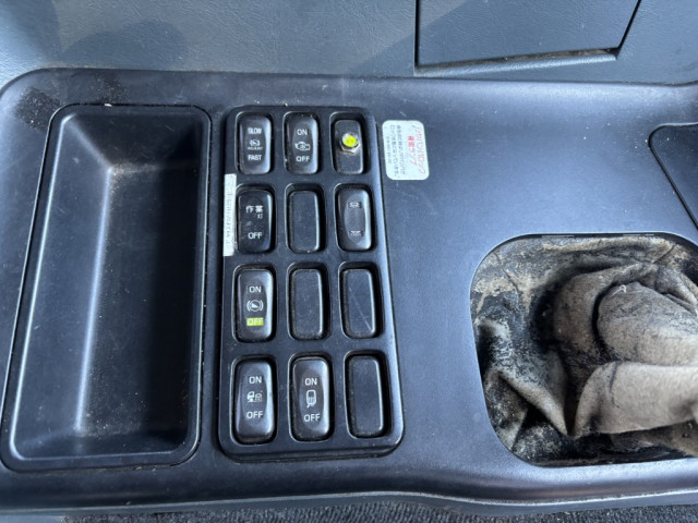 三菱ふそう スーパーグレート 大型 Translation missing: ja.item.body_keijou_enum.body_keijou_carrier_other PJ-FU50JY(101004) 34枚目