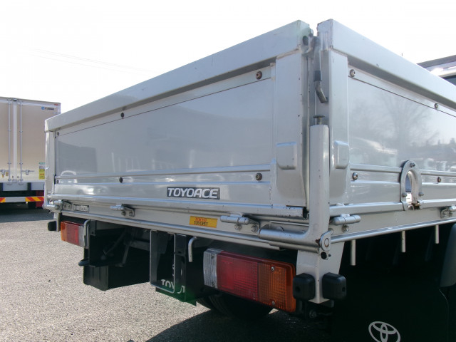 Toyota toyoace Small Flat body PB-XZU306(101005) 19枚目