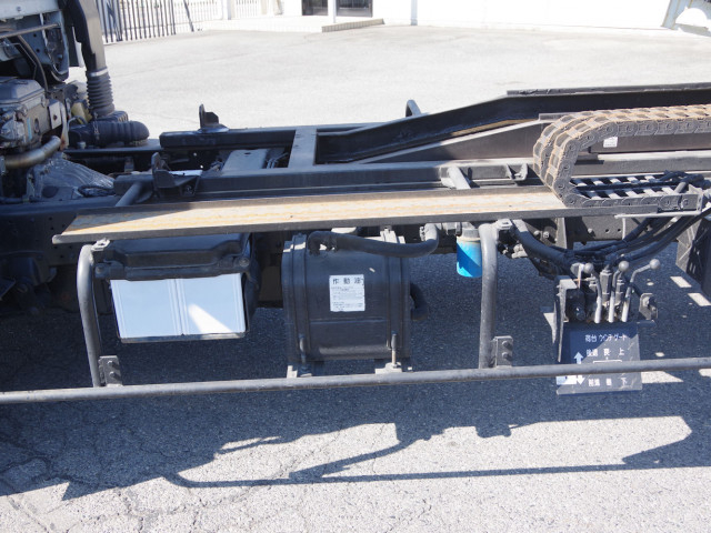 三菱ふそう キャンター 小型 Translation missing: ja.item.body_keijou_enum.body_keijou_carrier_other KK-FE83DGN(101007) 18枚目