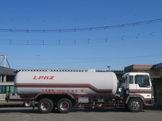 日野 プロフィア 大型 タンクローリー KC-FR1FSCA(101009) 2枚目