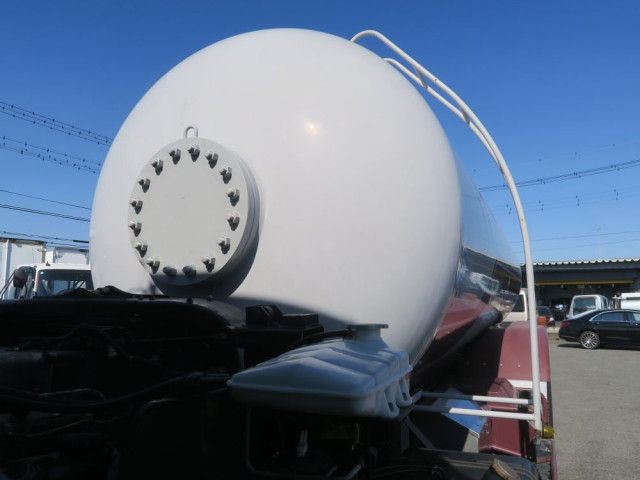 日野 プロフィア 大型 タンクローリー KC-FR1FSCA(101009) 10枚目