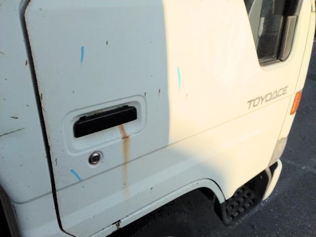 Toyota toyoace Small Flat body GB-YY211(101010) 16枚目
