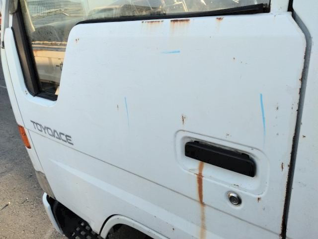 Toyota toyoace Small Flat body GB-YY211(101010) 21枚目