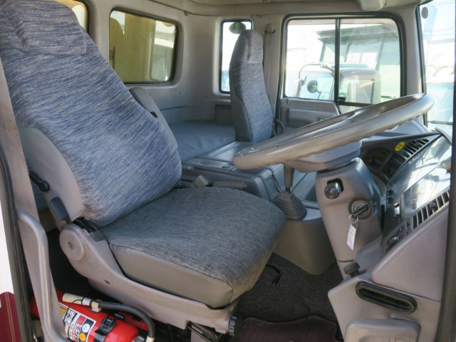 日野 プロフィア 大型 タンクローリー KC-FR1FSCA(101009) 22枚目