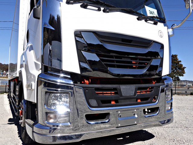 いすゞ ギガ 大型 冷蔵冷凍バン QPG-CYL77B(101015) 6枚目