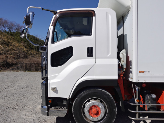 いすゞ ギガ 大型 冷蔵冷凍バン QPG-CYL77B(101015) 18枚目