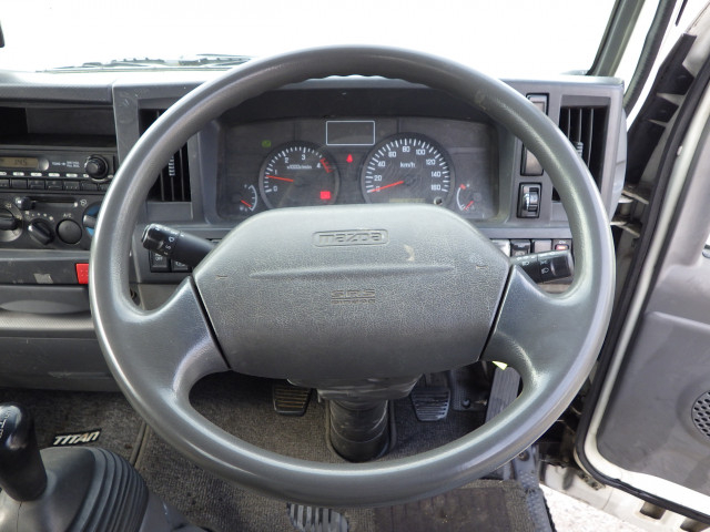 Mazda titan Small Flat body TKG-LHR85A(101020) 17枚目