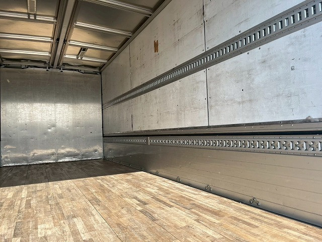 三菱ふそう ファイター 中型 ウィング TKG-FK61F(101063) 16枚目