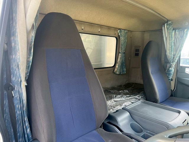 三菱ふそう ファイター 中型 ウィング TKG-FK61F(101063) 20枚目