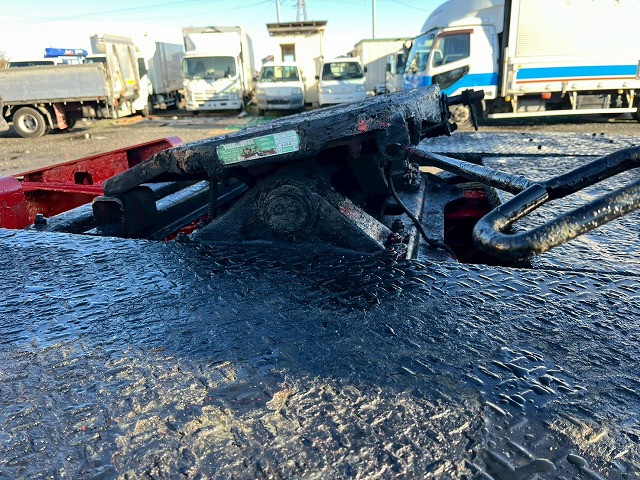 いすゞ ギガ 大型 トラクタ QDG-EXZ52AJ(101064) 11枚目