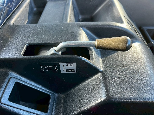 いすゞ ギガ 大型 トラクタ QDG-EXZ52AJ(101064) 30枚目