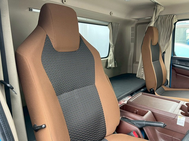 日野 レンジャー 中型 ウィング 2PG-FD2ABG(101067) 19枚目