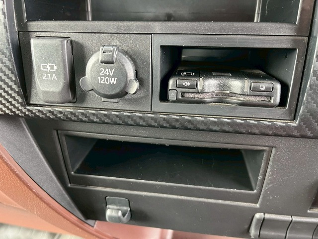 日野 レンジャー 中型 ウィング 2PG-FD2ABG(101067) 27枚目