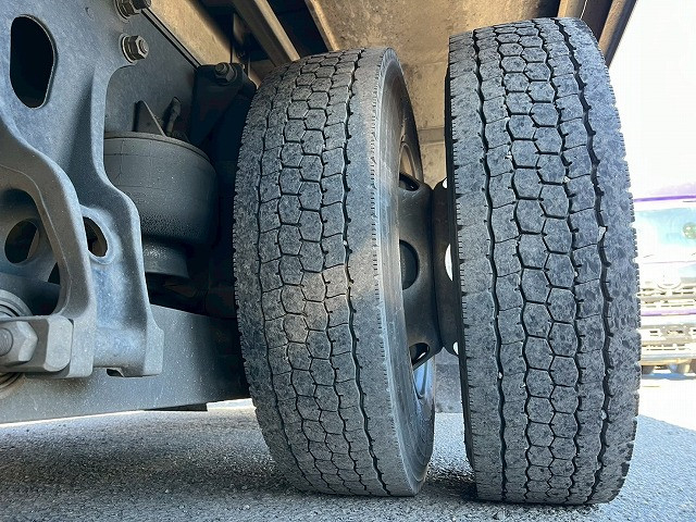 いすゞ フォワード 中型 ウィング 2RG-FRR90T2(101069) 45枚目