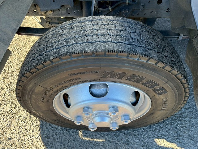 いすゞ フォワード 中型 ウィング 2RG-FRR90T2(101069) 47枚目