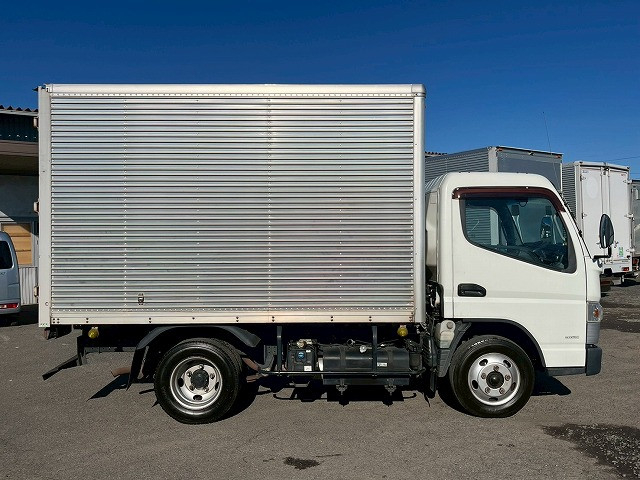 三菱ふそう キャンター 小型 バン TKG-FEA50(101071) 5枚目