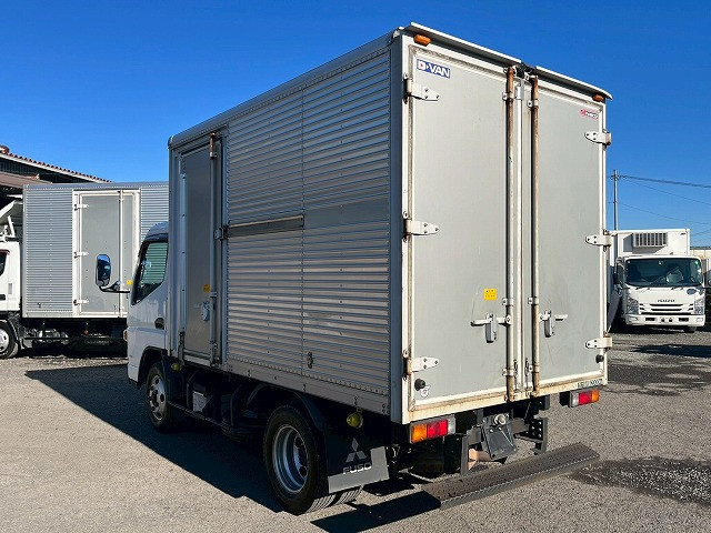 三菱ふそう キャンター 小型 バン TKG-FEA50(101071) 8枚目