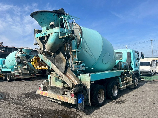 いすゞ フォワード 増トン ミキサー車 QDG-FVZ34U2(101073) 5枚目